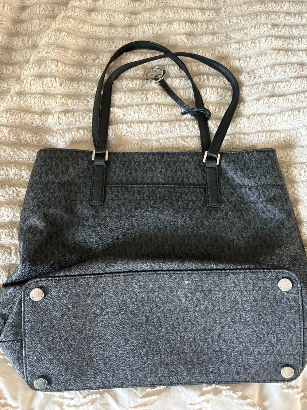 Michael Kors classic michael